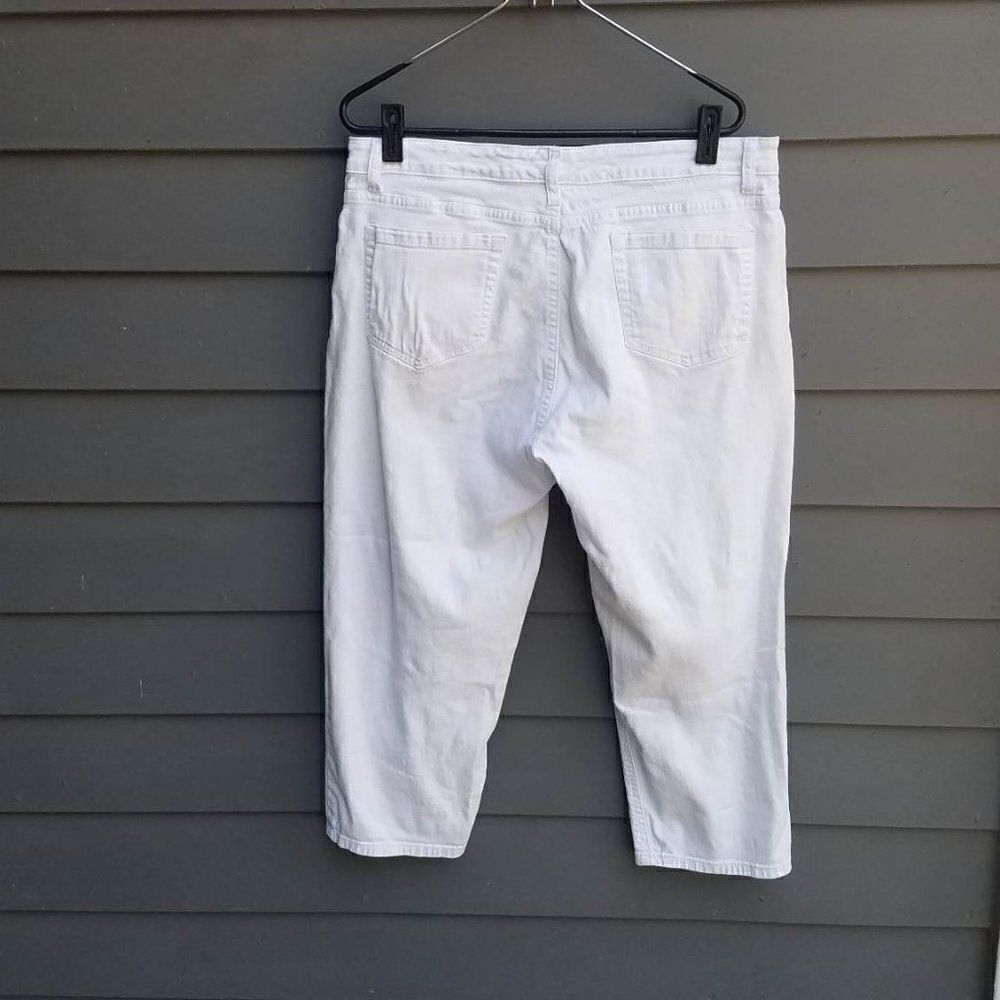 Jones of New York White Cropped Jeans Size 14 - Picture 8 of 9